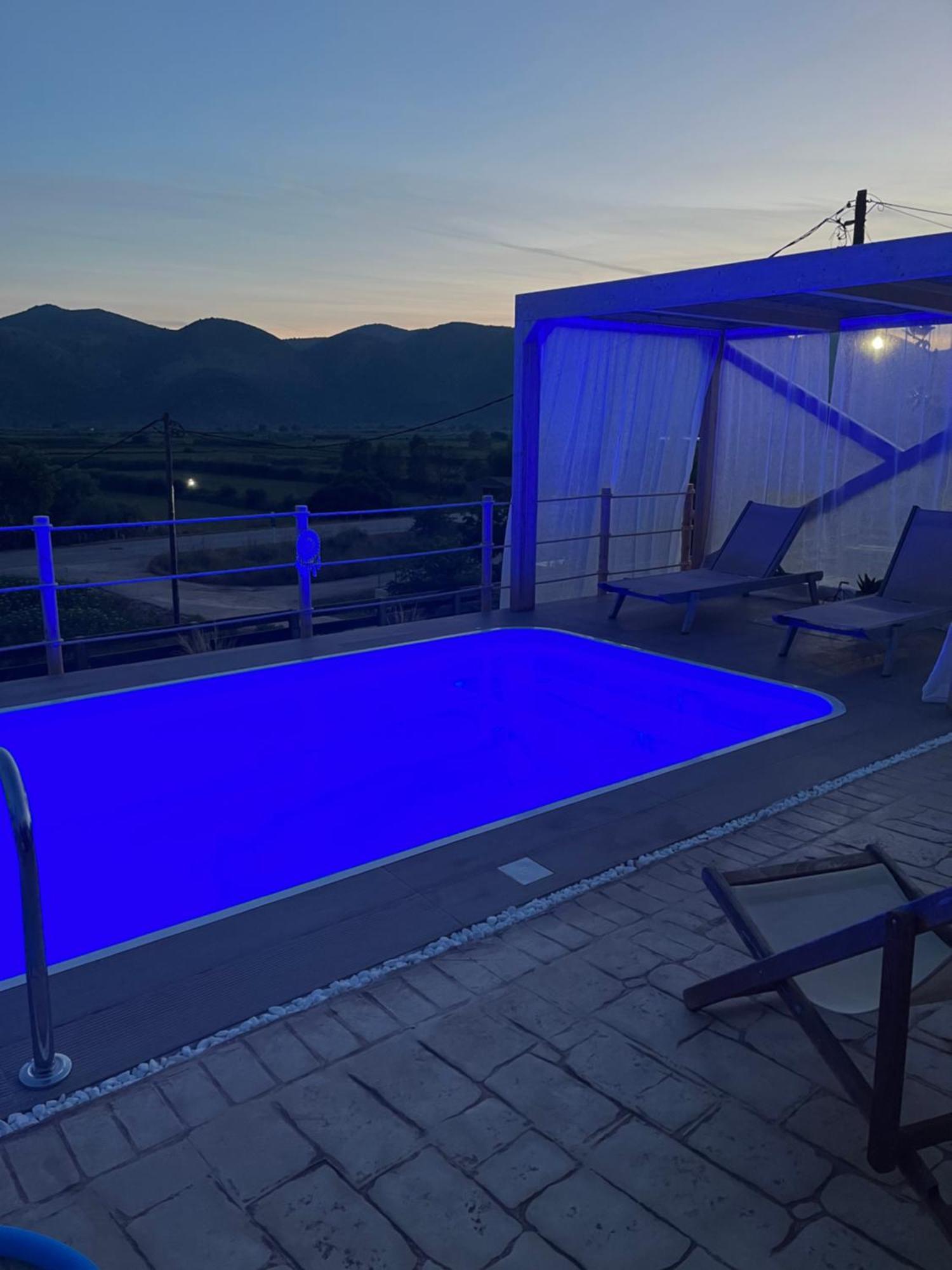 Villa Elli Choika Buitenkant foto